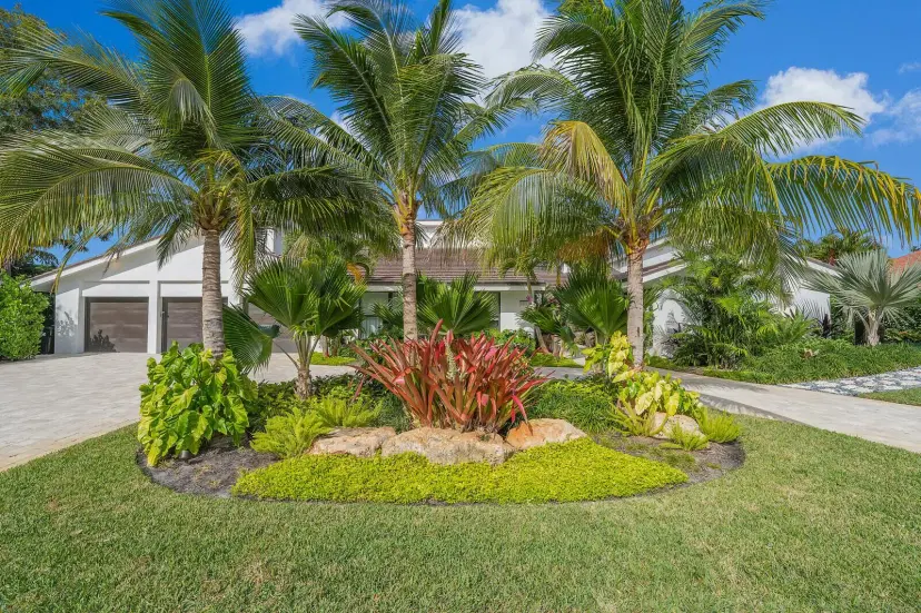 Picture of 4561 Oak Tree Court, Delray Beach FL 33445