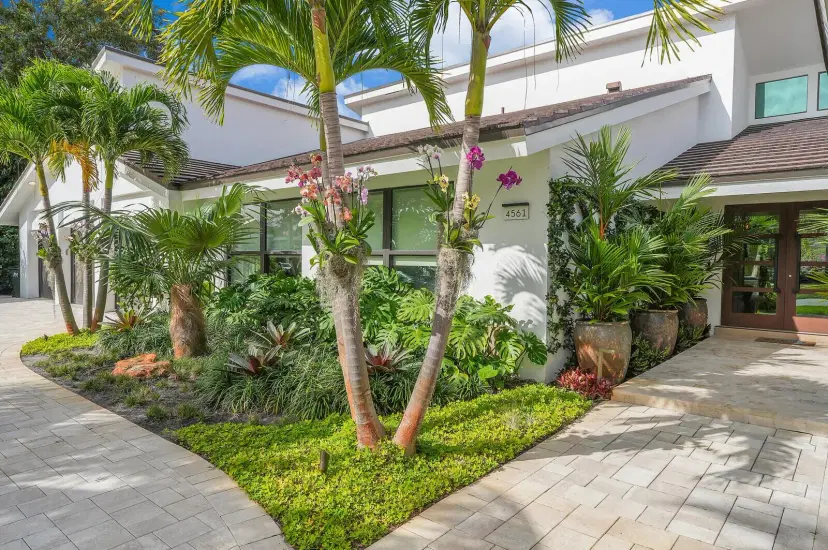 Picture of 4561 Oak Tree Court, Delray Beach FL 33445