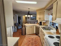 Picture of 555 Sunrise Ave, North Fort Myers, FL 33903