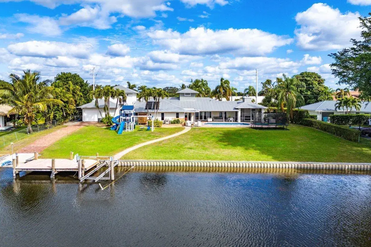 Picture of 3815 S Lake Drive, Boynton Beach, FL 33435