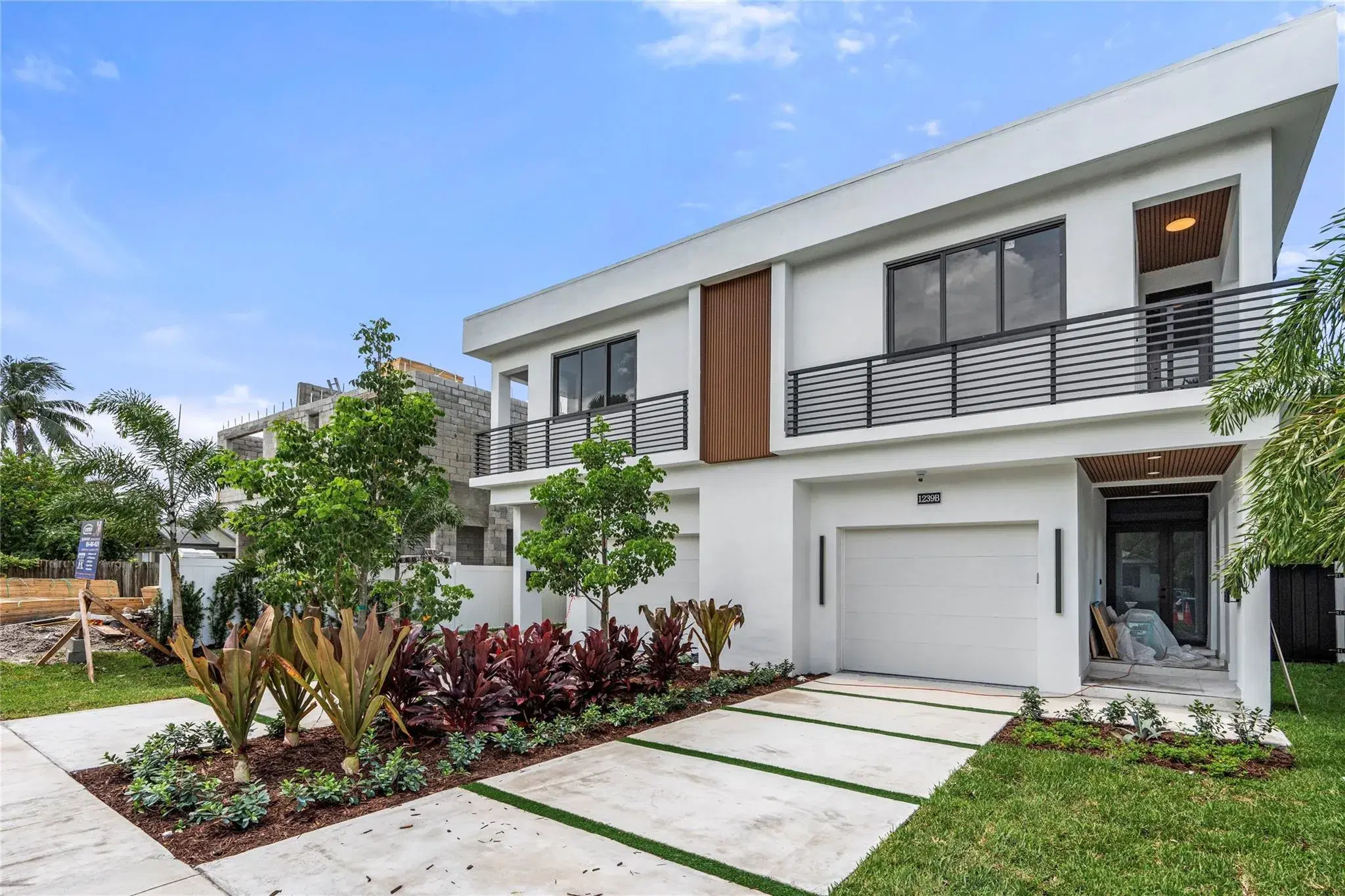 Picture of 1239 NE 12Th Ave 1, Fort Lauderdale, FL 33304