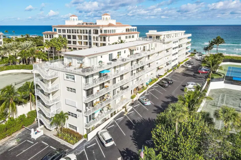 Picture of 3030 S Ocean Boulevard S 332, Palm Beach FL 33480