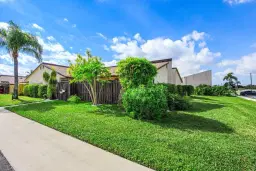 Picture of 2503 Waterview Circle, Palm Springs, FL 33461