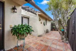 Picture of 2503 Waterview Circle, Palm Springs, FL 33461