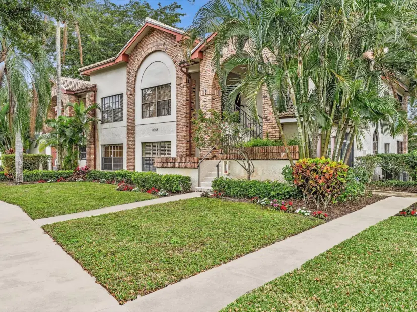 Picture of 8065 Aberdeen Drive 102, Boynton Beach FL 33472