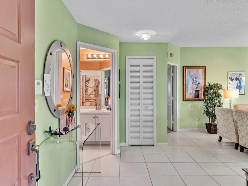 Picture of 8065 Aberdeen Drive 102, Boynton Beach FL 33472