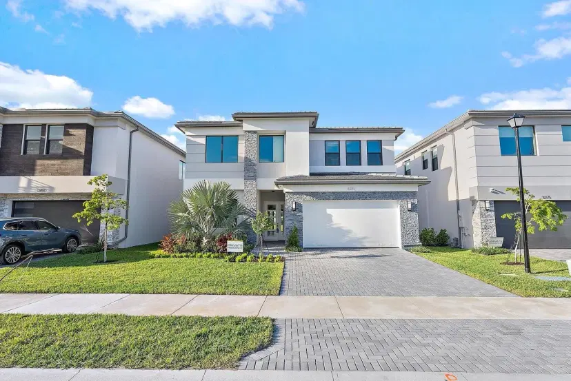 Picture of 8281 Essex Country Club Drive, Boca Raton FL 33434