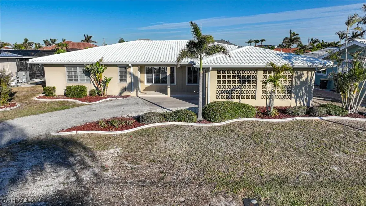 Picture of 66 Ocean Dr, Punta Gorda, FL 33950