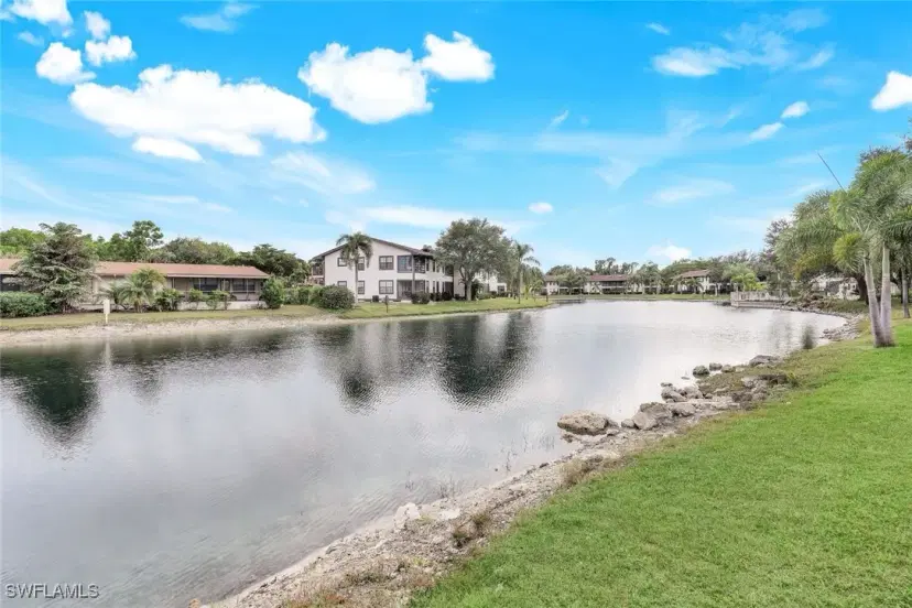 Picture of 5229 Treetops Dr I, Naples FL 34113