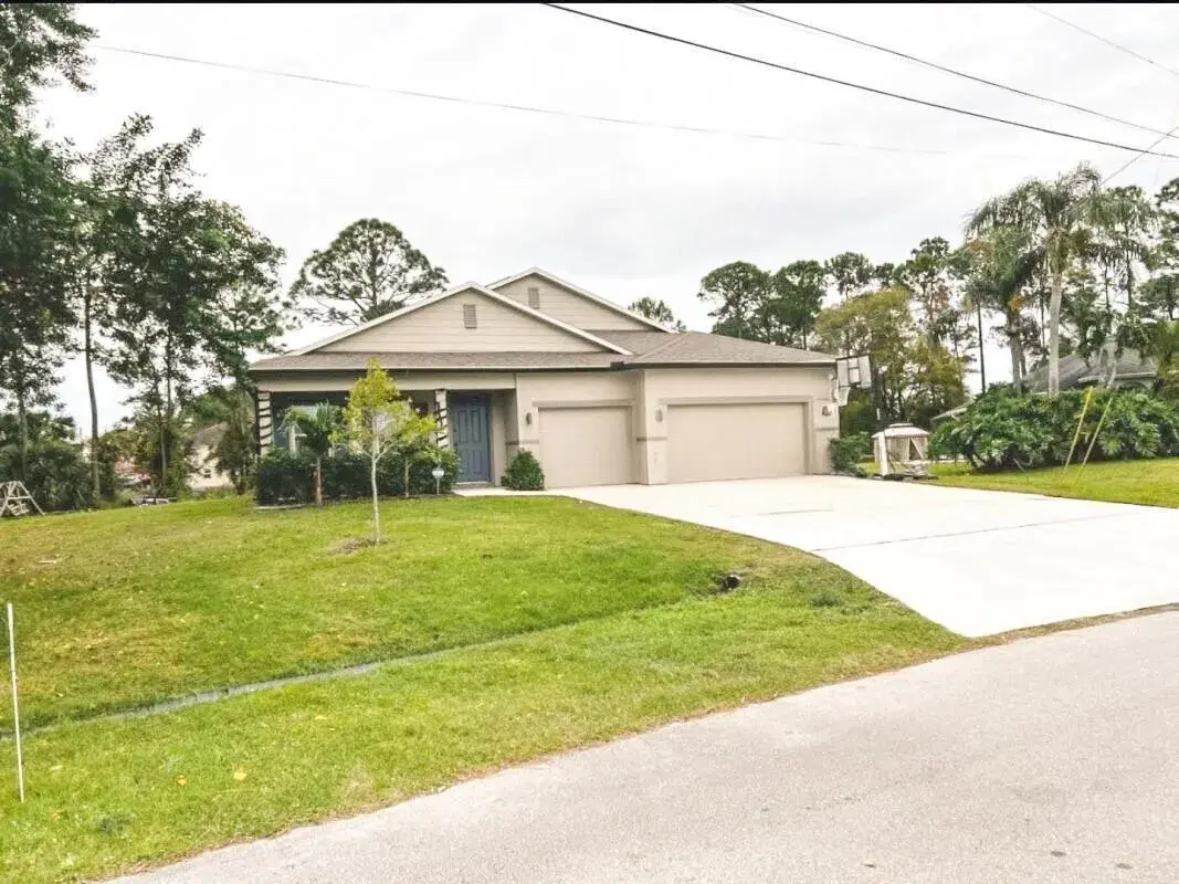 Picture of 3218 SW Foremost Drive, Port St Lucie, FL 34953