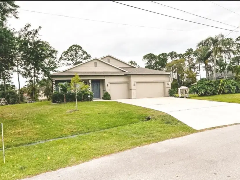 Picture of 3218 SW Foremost Drive, Port St Lucie FL 34953