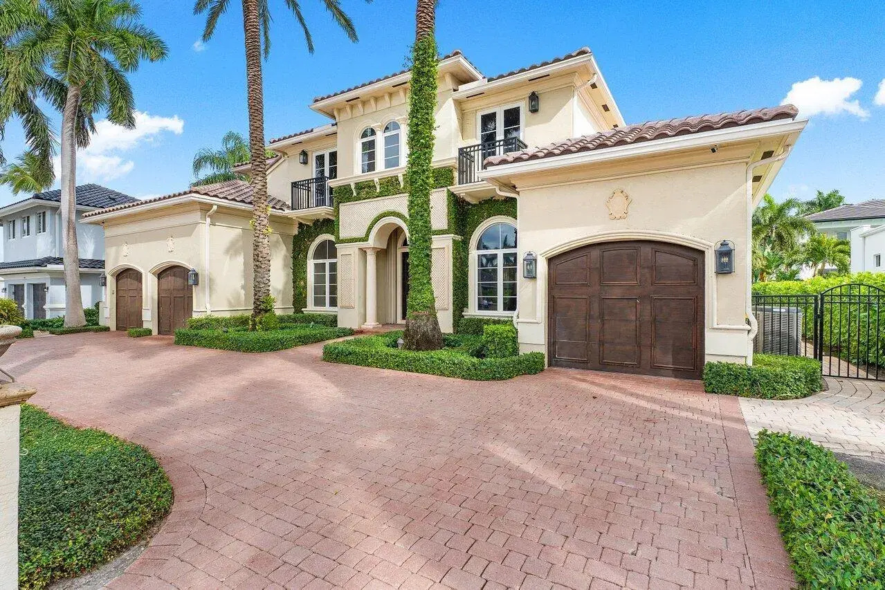 Picture of 2124 W Maya Palm Drive, Boca Raton, FL 33432