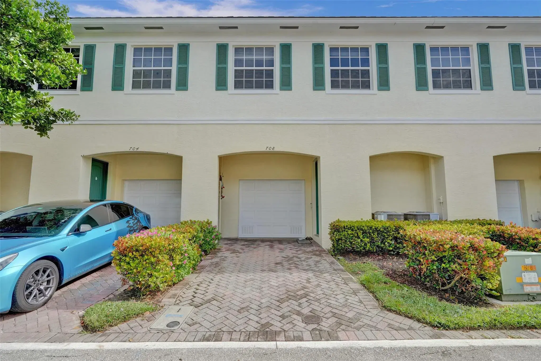 Picture of 708 SW 1St Dr 708, Pompano Beach, FL 33060