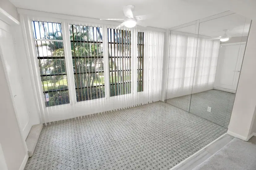 Picture of 400 NE 20Th B206 Street B206, Boca Raton FL 33431