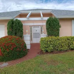 Picture of 210 N Grove Isle Circle, Vero Beach, FL 32962