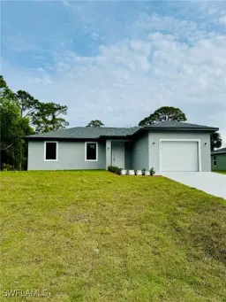 Picture of 5010 Day Ln, Labelle, FL 33935