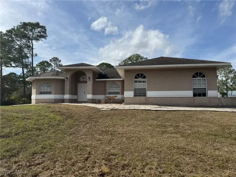 Picture of 430 S Datil St, Clewiston FL 33440