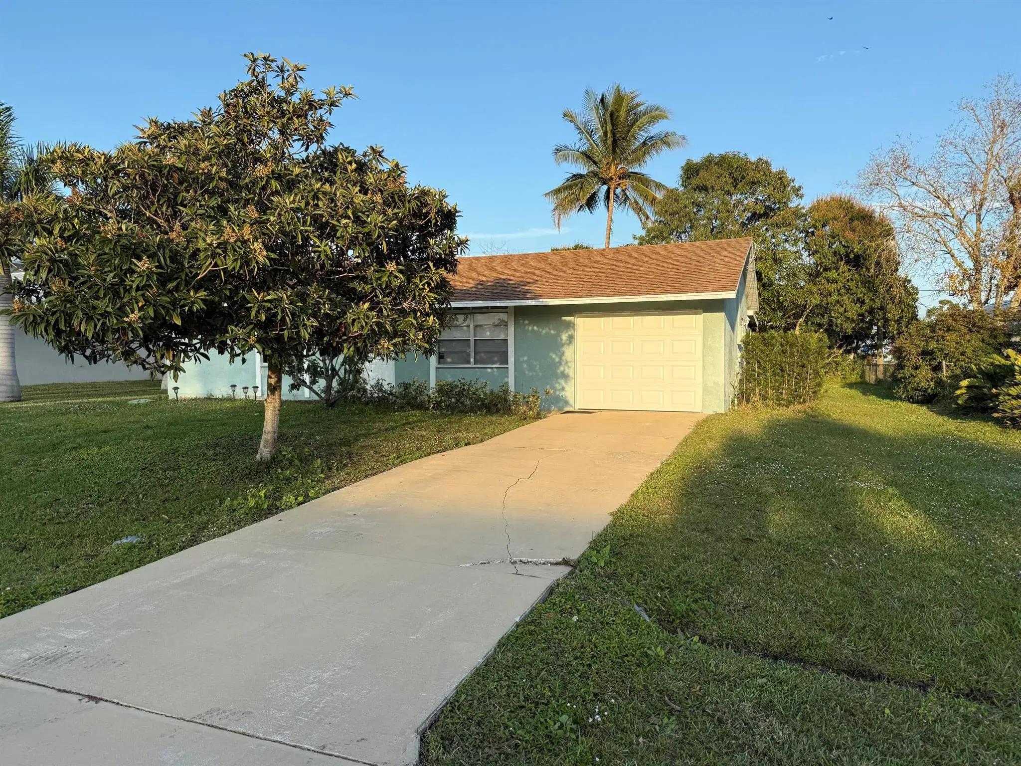 Picture of 437 NW Reading Lane, Port St Lucie, FL 34983