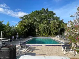 Picture of 431 Van Buren St E7, Fort Myers, FL 33916