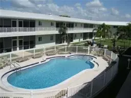 Picture of 2100 NE 38Th Street 217, Lighthouse Point, FL 33064