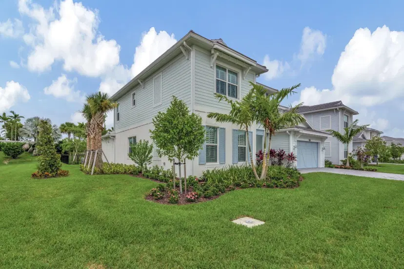 Picture of 9268 Crestview Circle, Palm Beach Gardens FL 33412