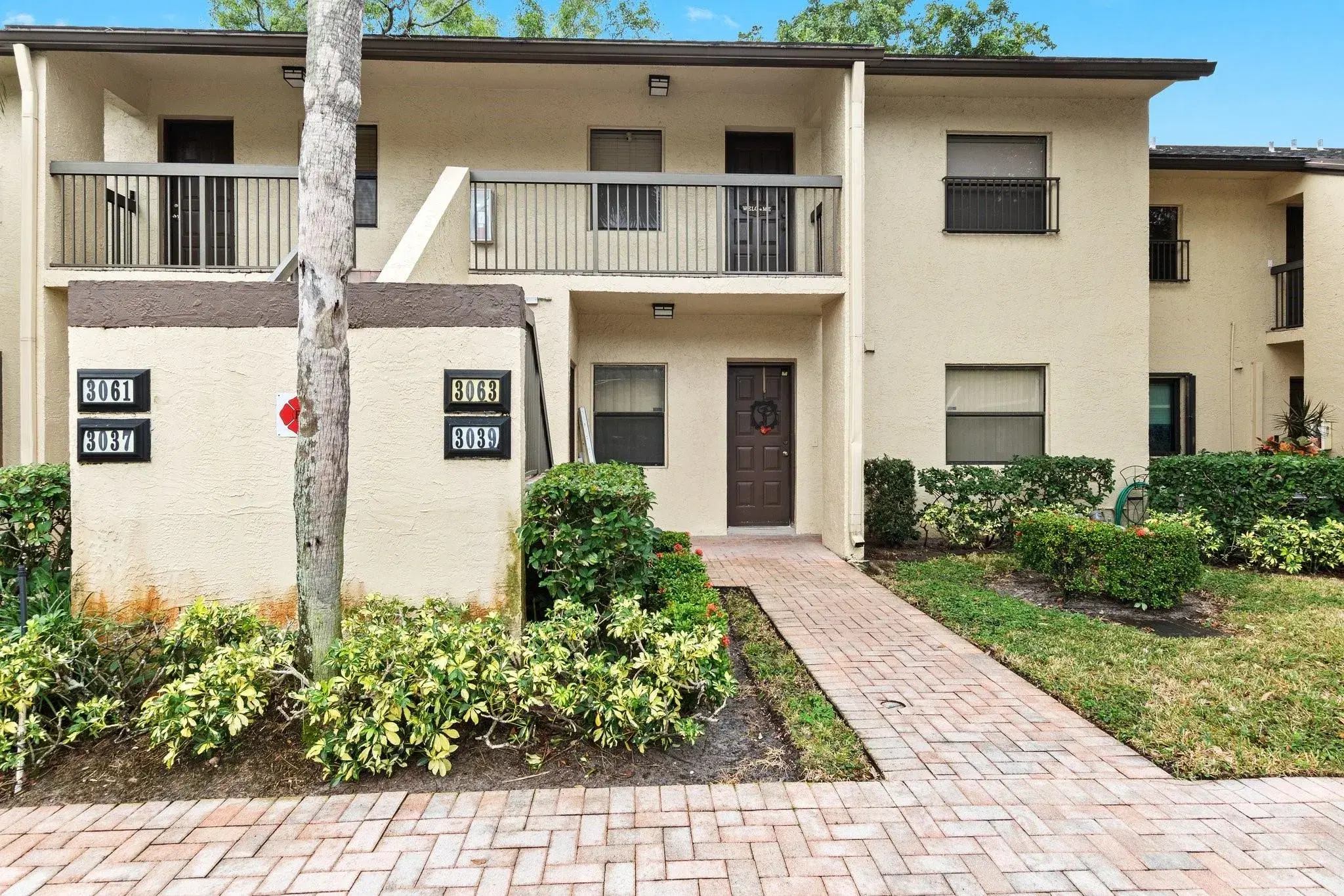 Picture of 3039 Carambola Cir 3039, Pompano Beach, FL 33066