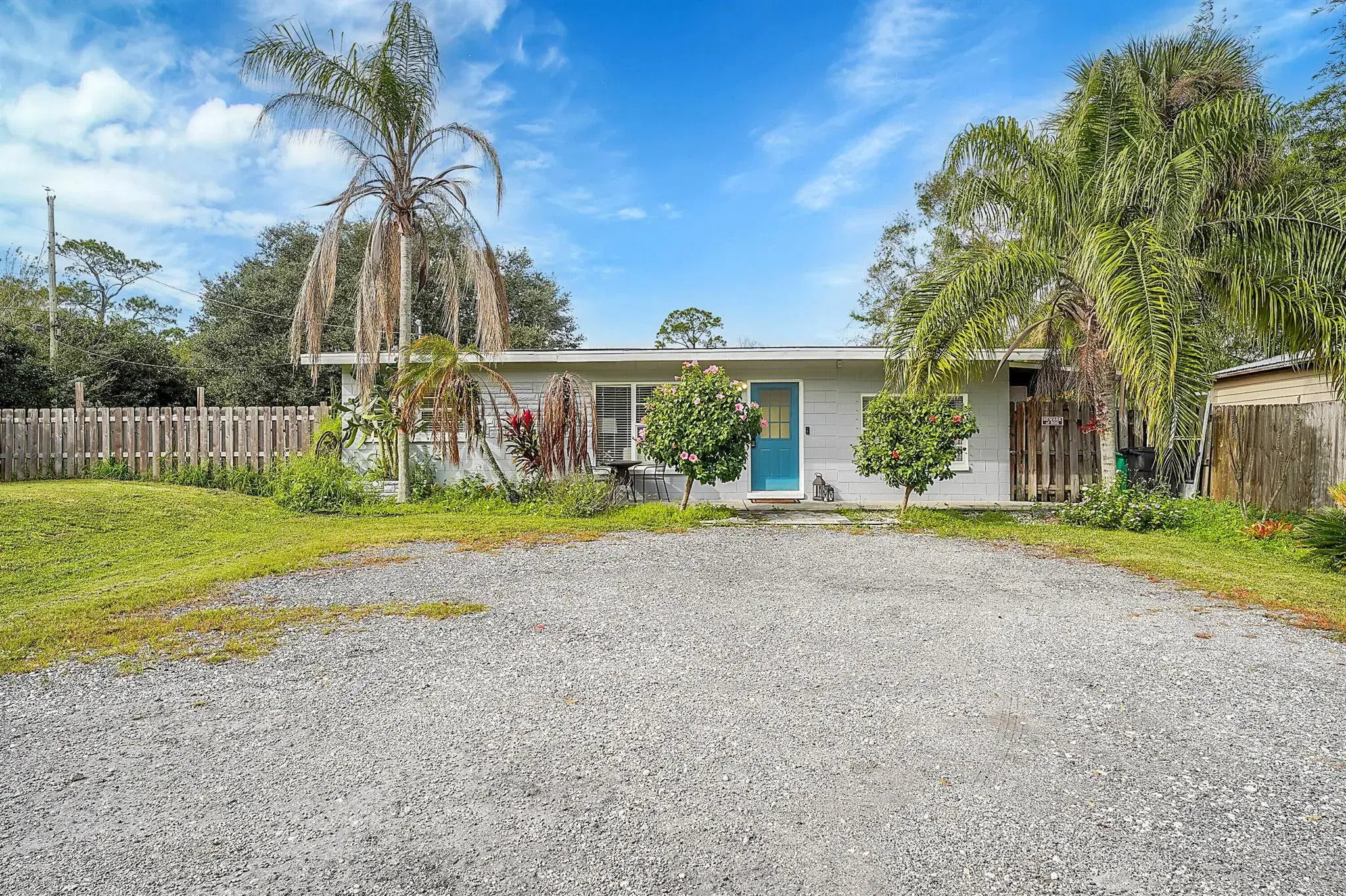 Picture of 715 S Jenkins Road, Fort Pierce, FL 34947