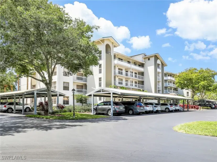 Picture of 360 Horse Creek Dr 305, Naples FL 34110