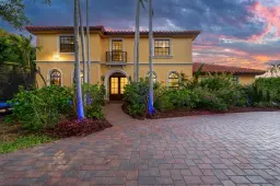 Picture of 3025 Spanish Trail, Delray Beach, FL 33483