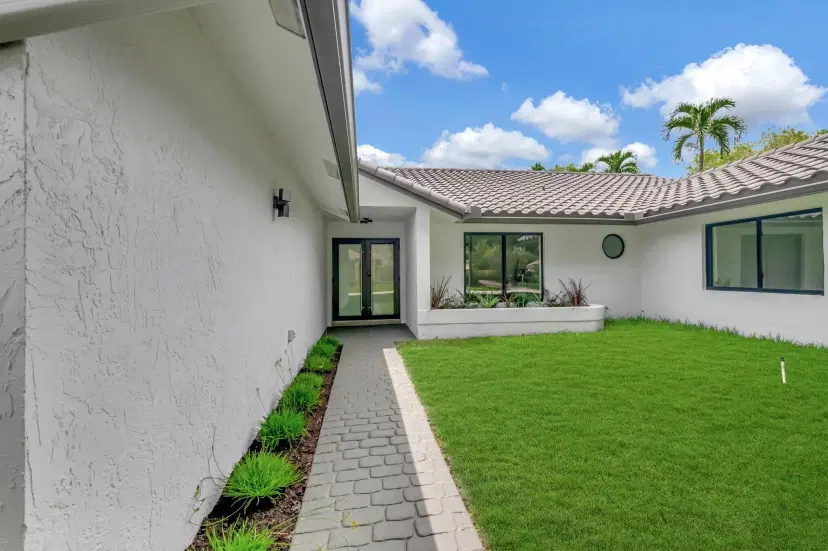 Picture of 11427 Boca Woods Lane, Boca Raton FL 33428