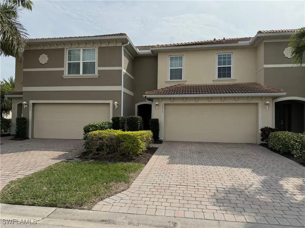 Picture of 3890 Tilbor Cir, Fort Myers, FL 33916