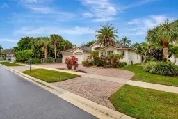 Picture of 11792 Osprey Point Circle, Wellington, FL 33449