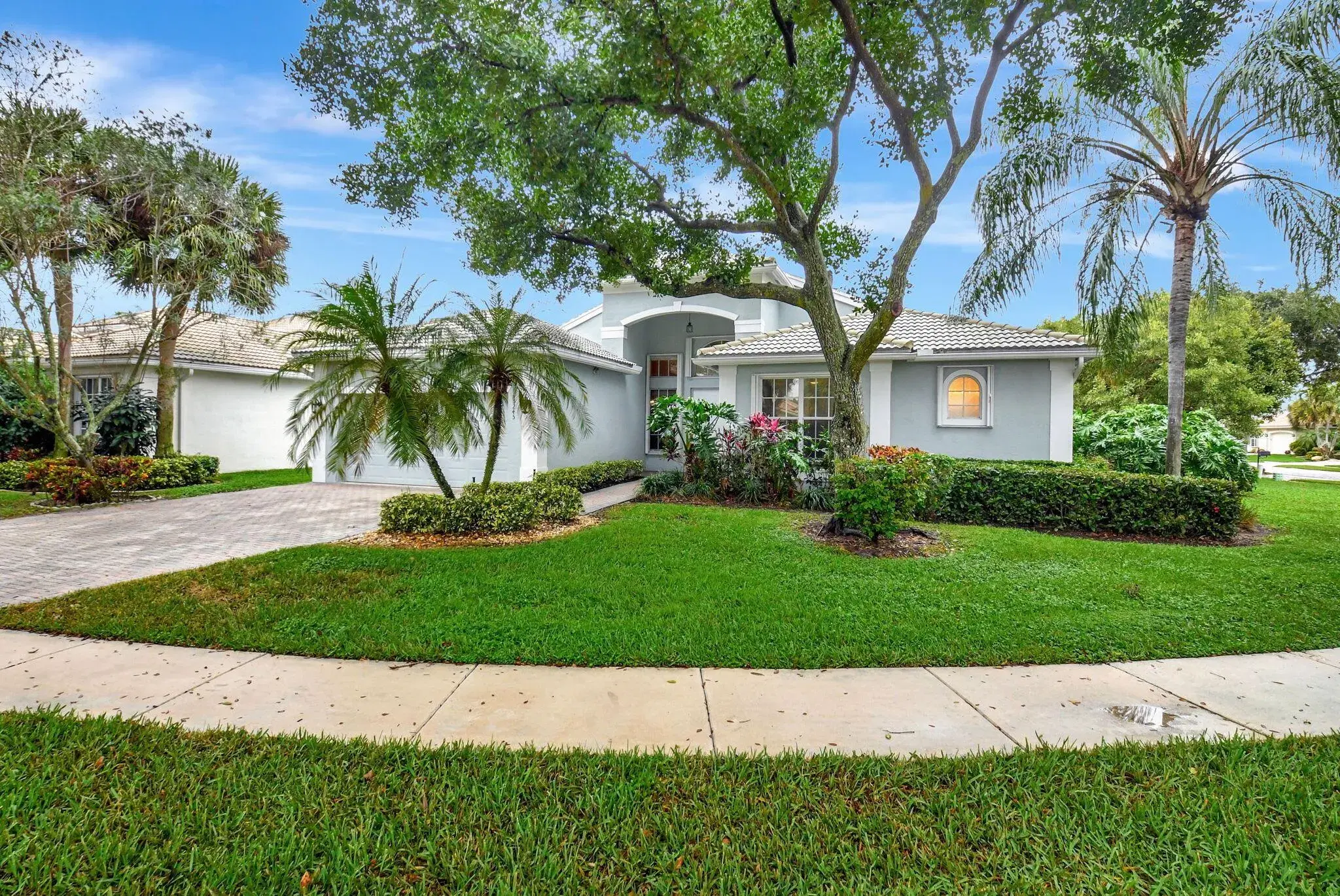 Picture of 13245 Alhambra Lake Circle, Delray Beach, FL 33446