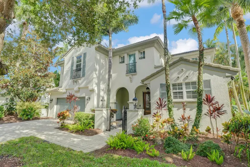 Picture of 912 Mill Creek Drive, Palm Beach Gardens FL 33410