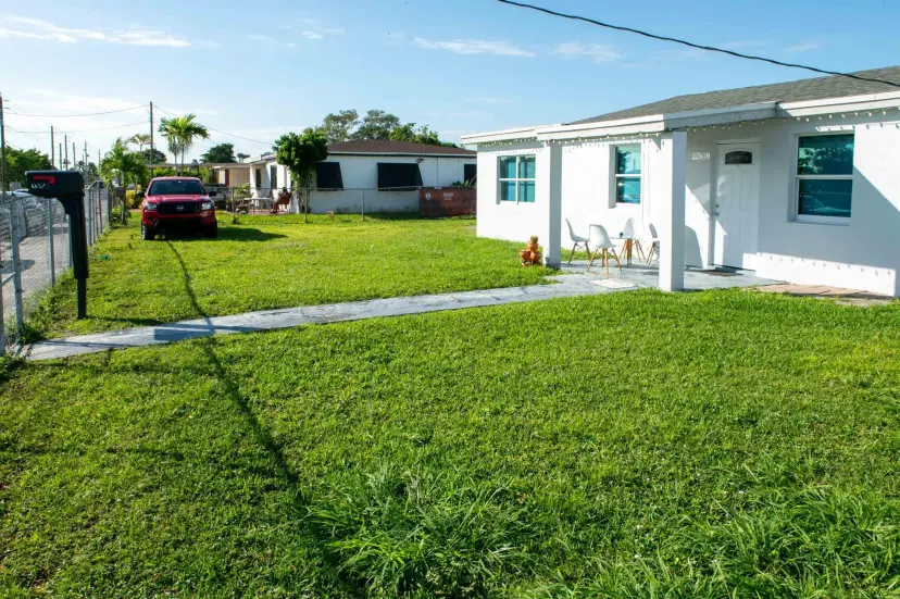 Picture of 22030 SW 114Th Avenue, Miami FL 33170