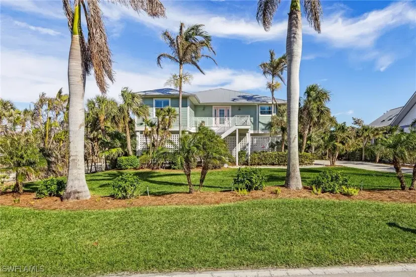 Picture of 335 E Gulf Dr, Sanibel FL 33957