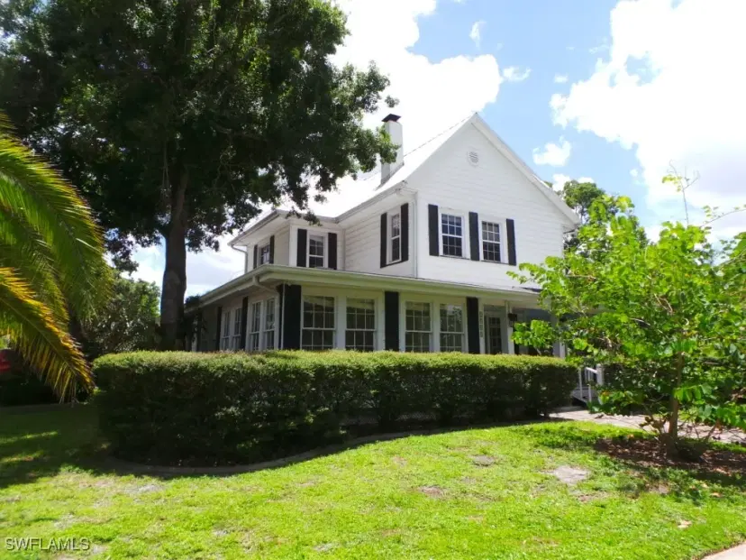 Picture of 2703 Mcgregor Blvd, Fort Myers FL 33901