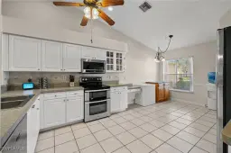 Picture of 5810 Greenwood Cir 73, Naples, FL 34112