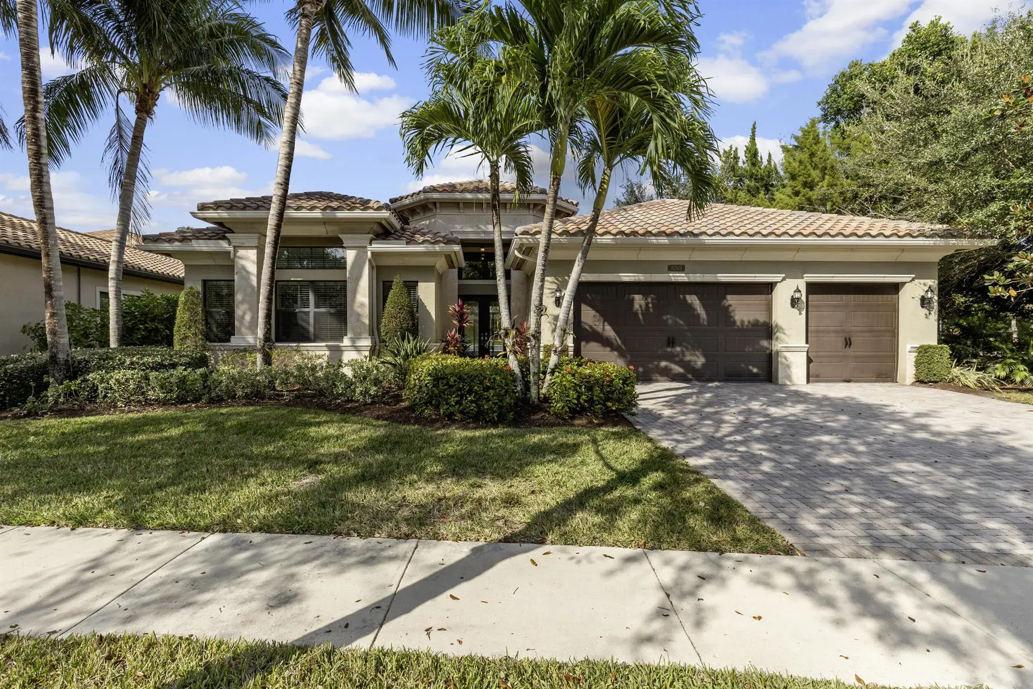 Picture of 8769 Sydney Harbor Circle, Delray Beach, FL 33446