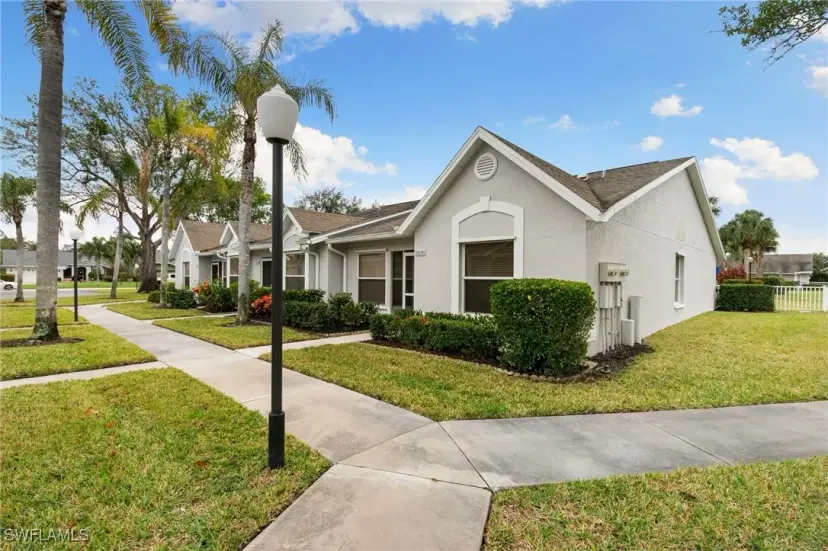 Picture of 10170 Regent Cir 2701, Naples FL 34109