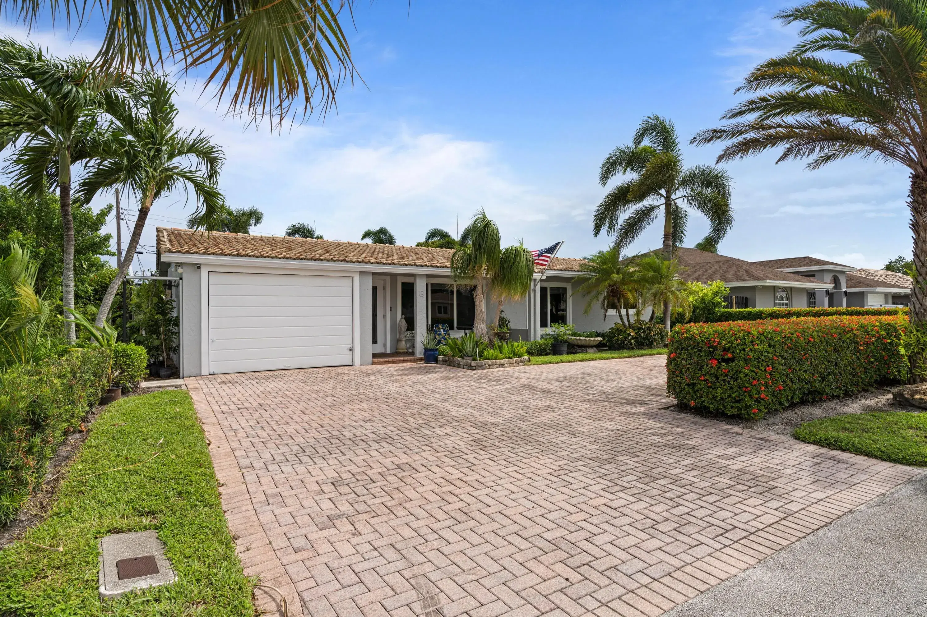 Picture of 8 SE 8Th Avenue, Deerfield Beach, FL 33441