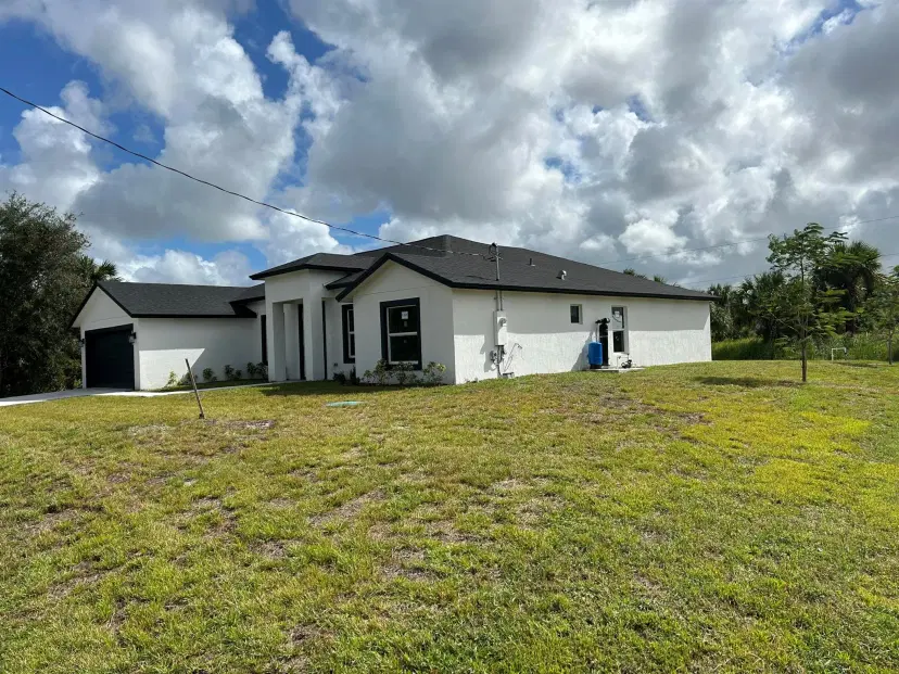 Picture of 698 Mexia Street Sw, Palm Bay FL 32908