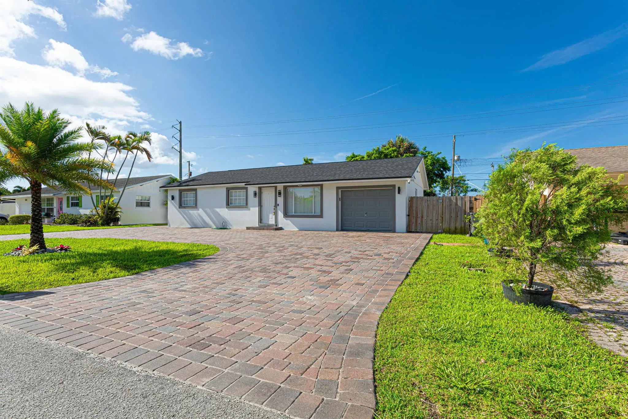 Picture of 2338 W Lakewood Road, West Palm Beach, FL 33406