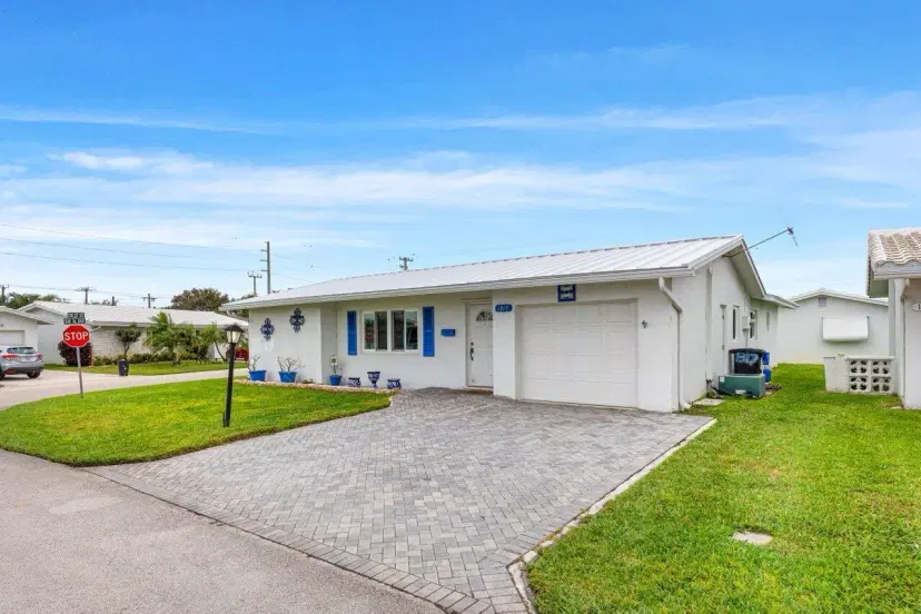 Picture of 1317 SW 17Th Street, Boynton Beach FL 33426