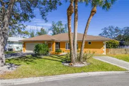 Picture of 2560 11Th Cir, Naples, FL 34103