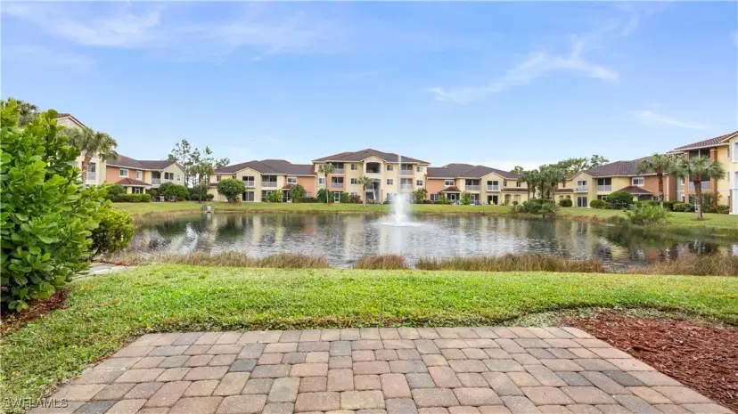 Picture of 13180 Bella Casa Cir 166, Fort Myers FL 33966