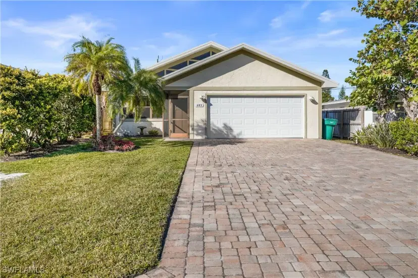 Picture of 683 96Th Ave N, Naples FL 34108