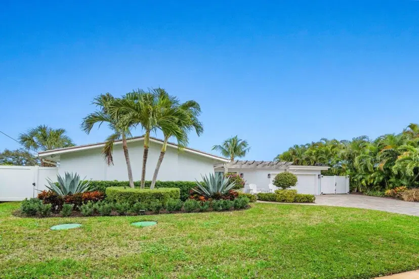 Picture of 2147 Radnor Court, North Palm Beach FL 33408