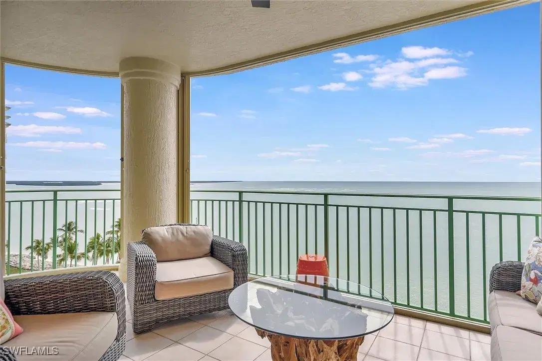 Picture of 980 Cape Marco Dr 902, Marco Island, FL 34145