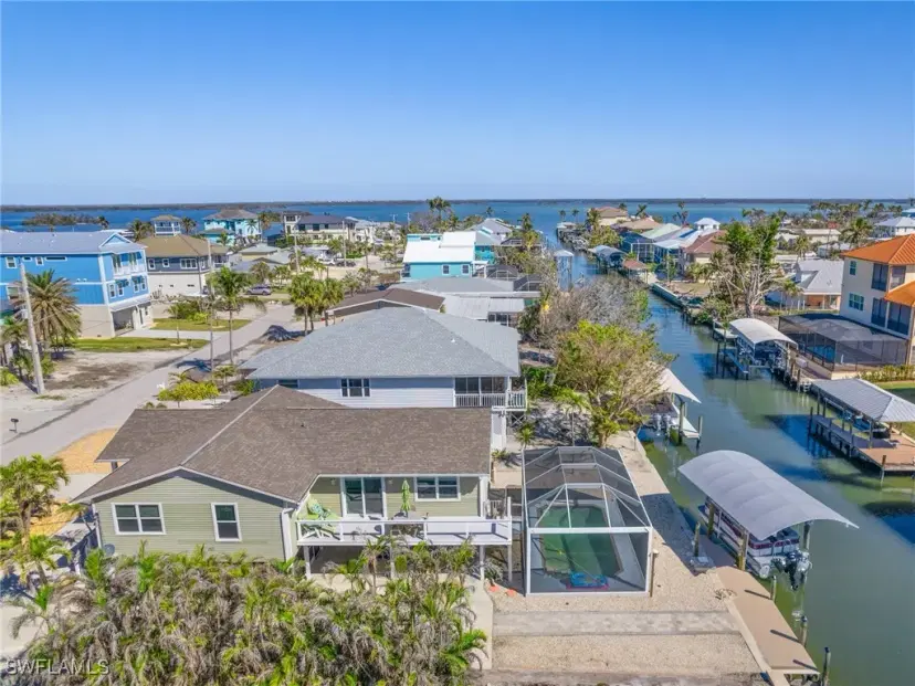 Picture of 140 Curlew St, Fort Myers Beach FL 33931